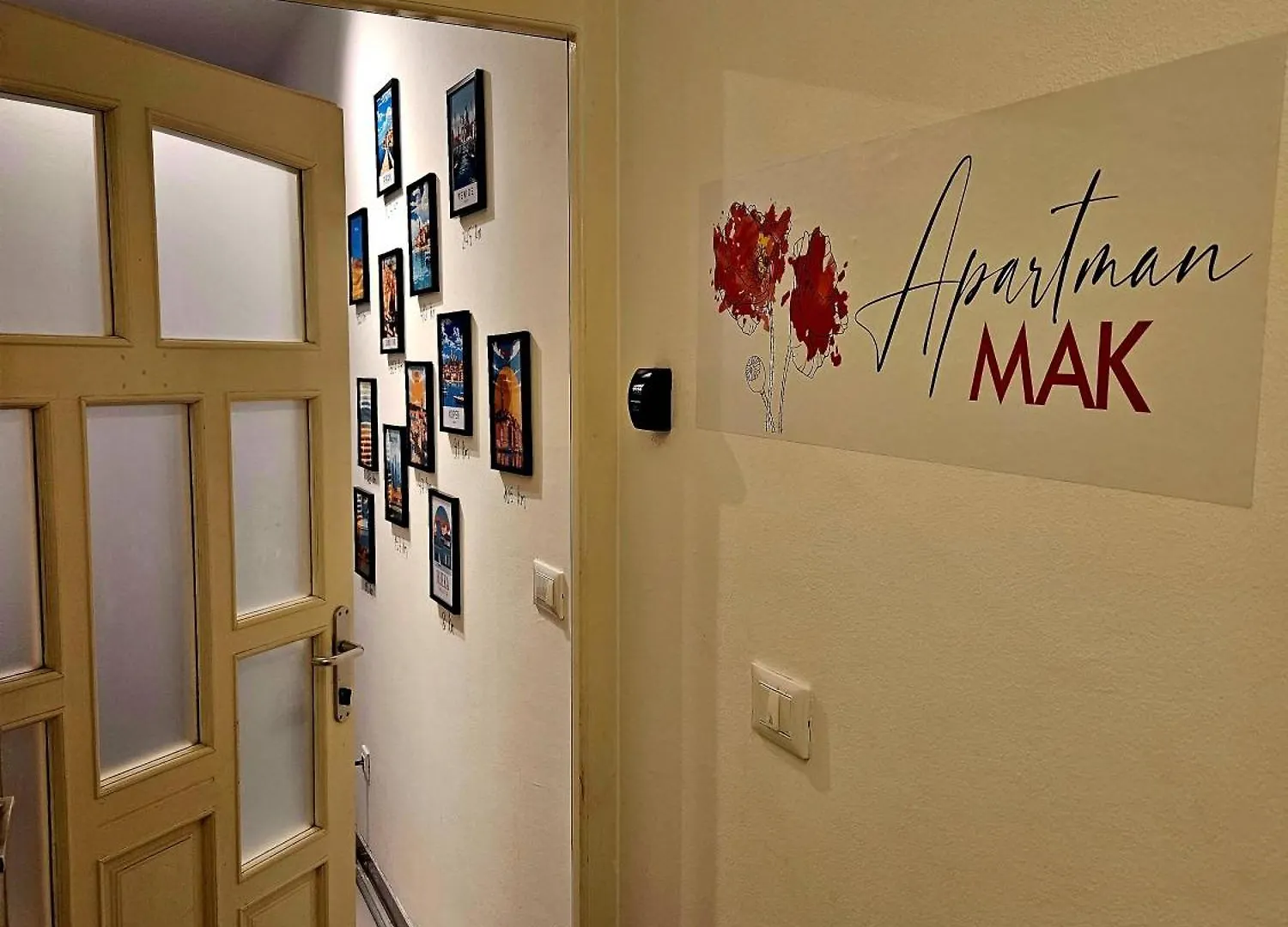 Apartman Mak Kostrena Apartment